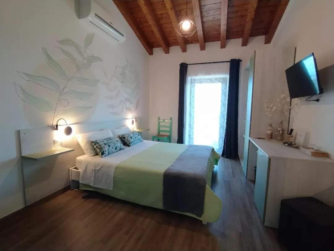 Agriturismo Casale Lisalola Hotel Sutri Ngoại thất bức ảnh